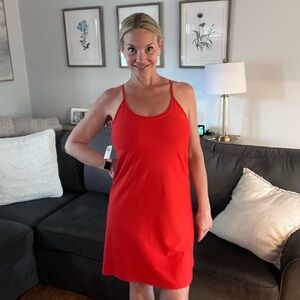 Old Navy Athletic dress with built in bra Size Medium Tall NWT